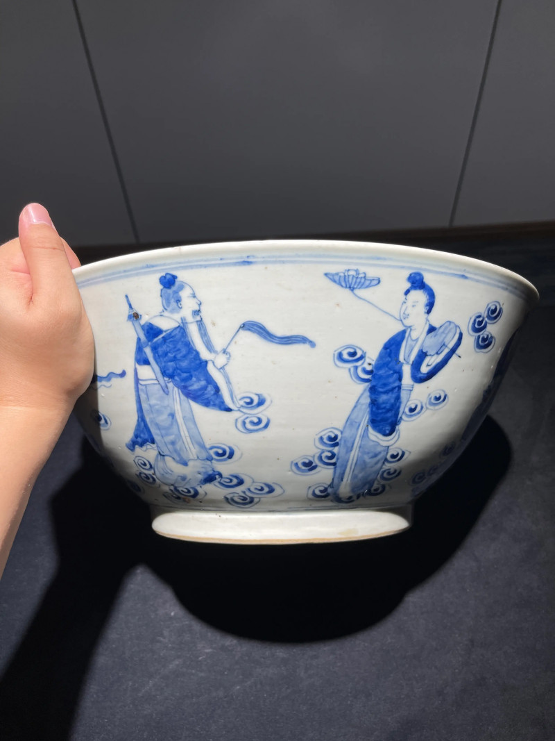 清晚期 青花八仙纹大碗 - 图4