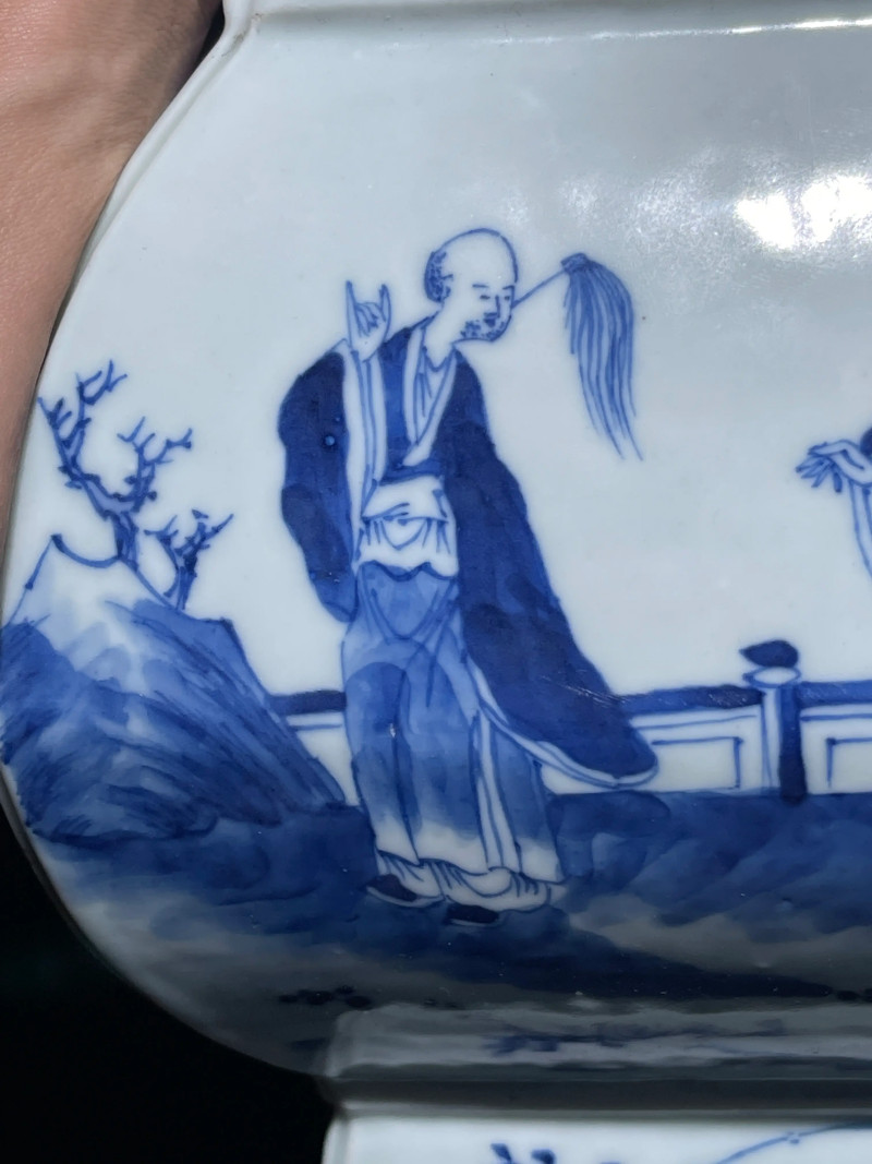 清中期 青花人物纹方瓶一对 - 图20