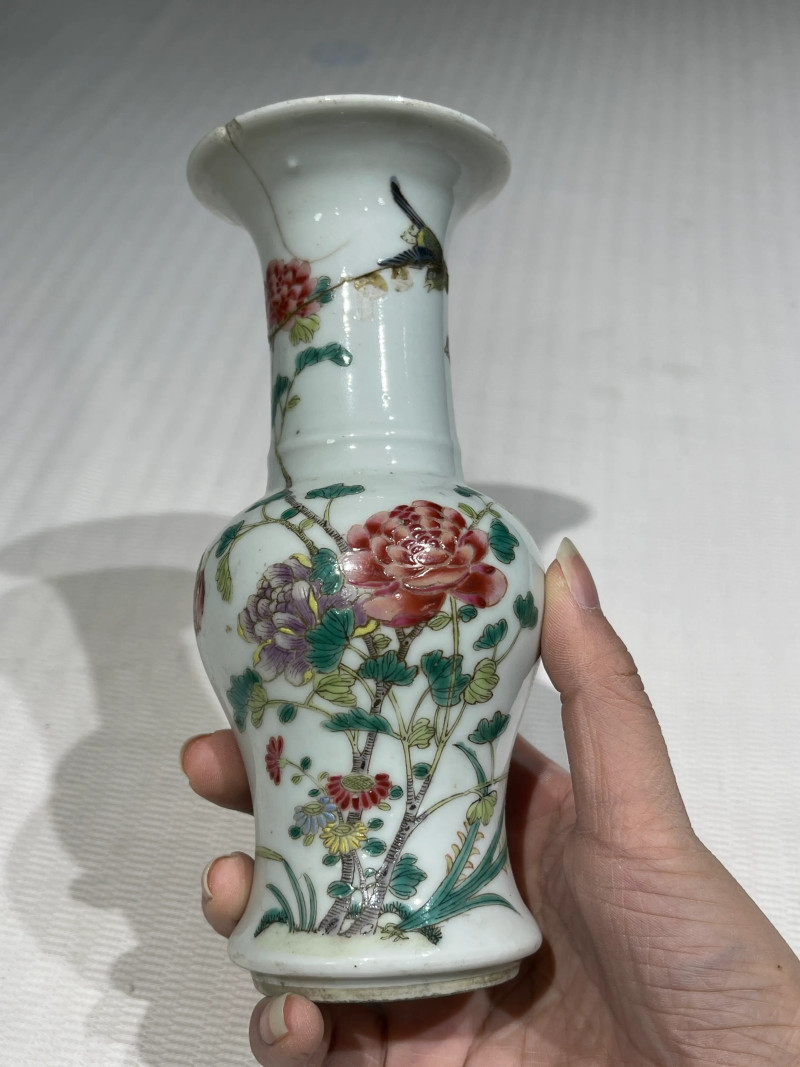清代 粉彩花鸟纹瓶一组二十一件 - 图9