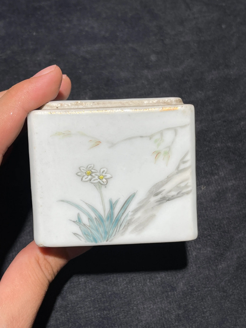 清晚期 浅绛彩花鸟纹温酒器 - 图4