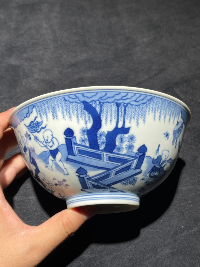 清道光 青花婴戏纹碗 - 图3
