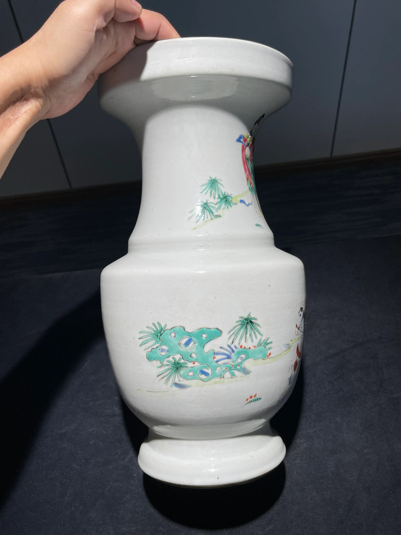清雍正 粉彩西厢记纹盘口尊 - 图4
