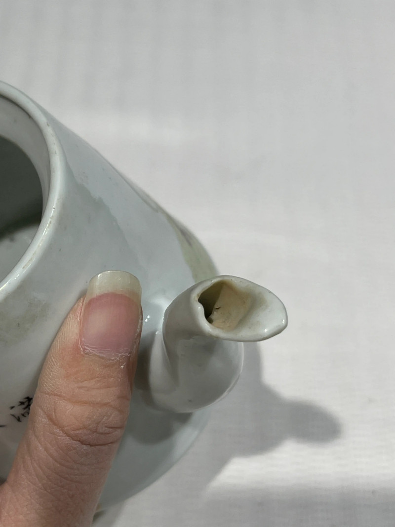清代 粉彩茶壶一组十二件 - 图71