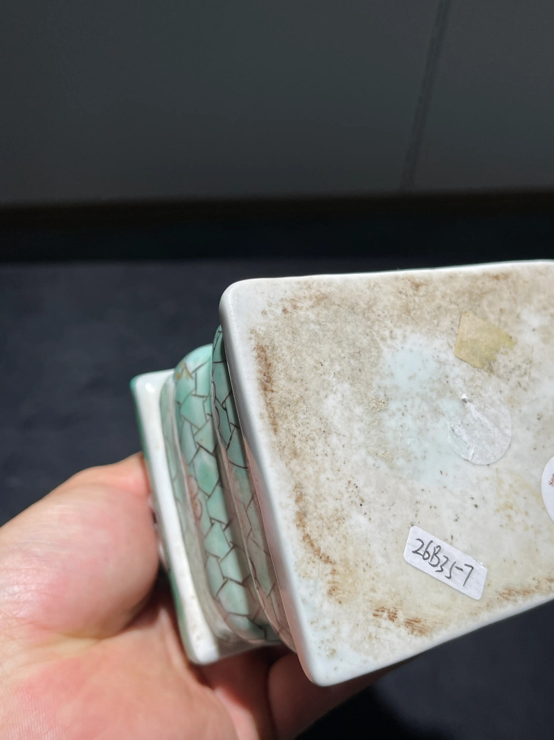 民国 素三彩人物瓷塑 - 图11