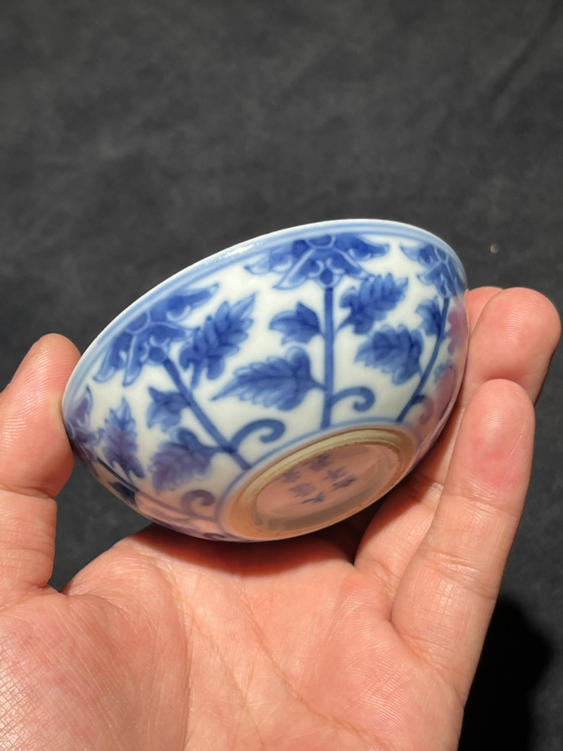 清光绪 青花花卉纹卧足杯 - 图3