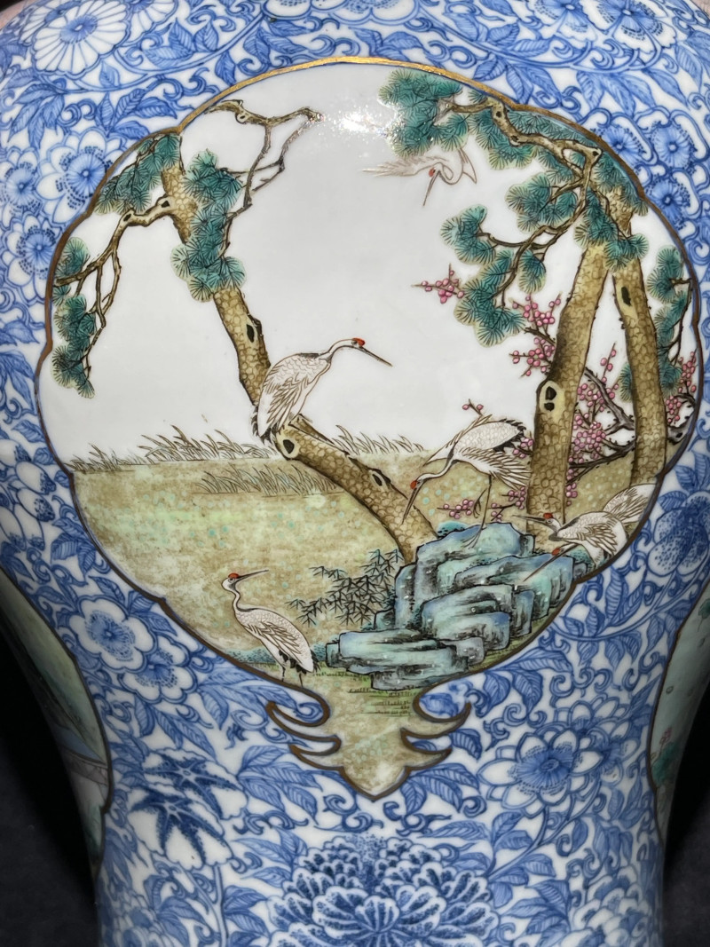 民国 青花花卉开光粉彩山水人物纹梅瓶 - 图6