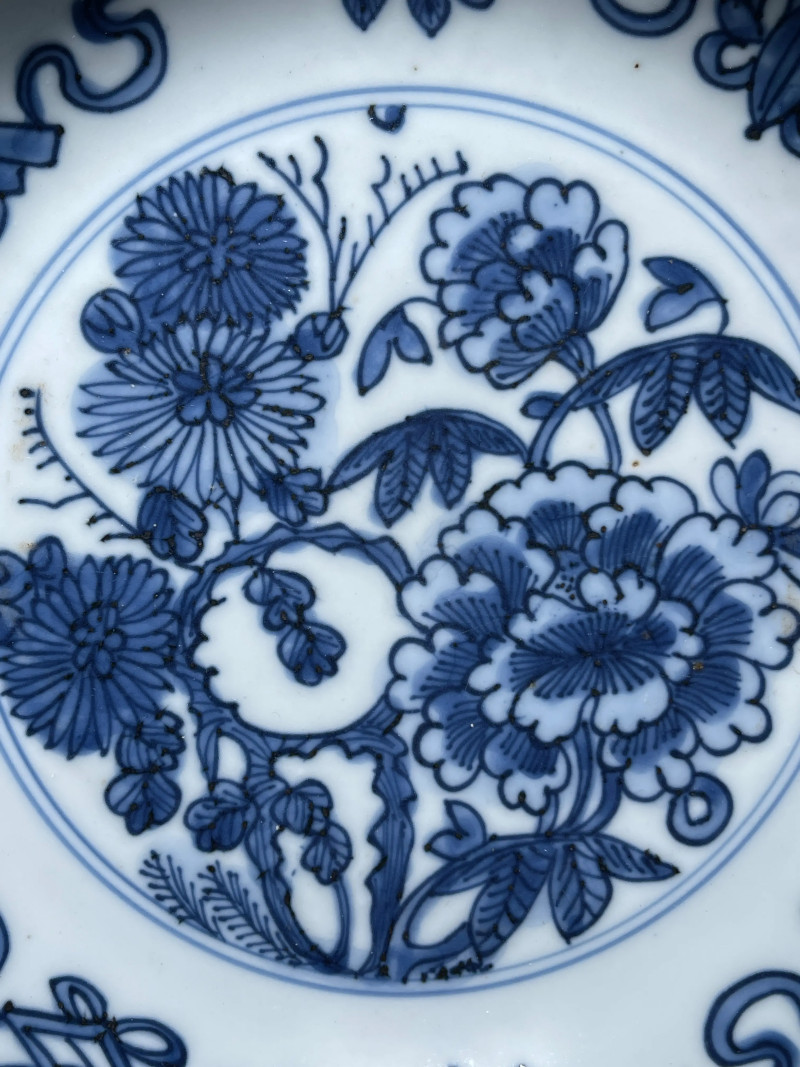 明晚期 青花花卉纹盘一对 - 图3