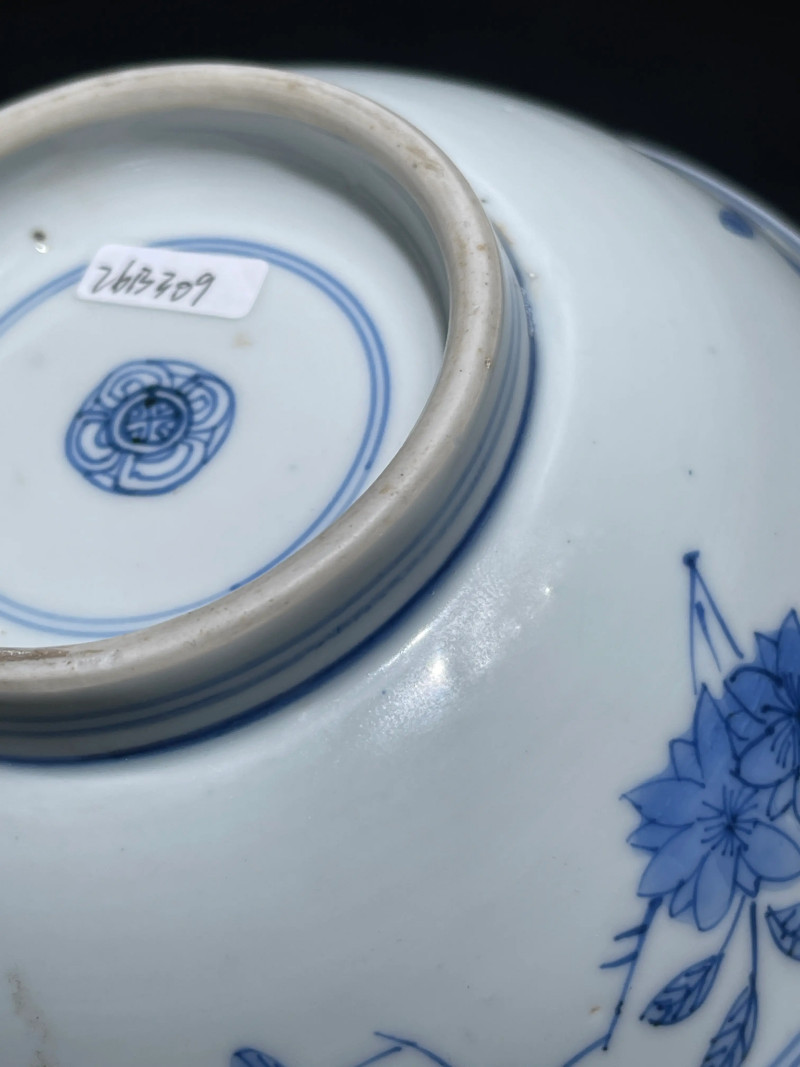 清早期 青花莲池纹盘 - 图8