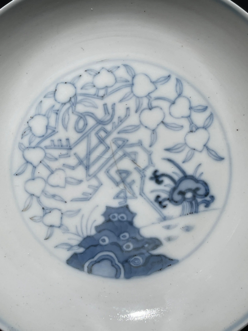 清同治 青花寿桃纹盘一对 - 图3