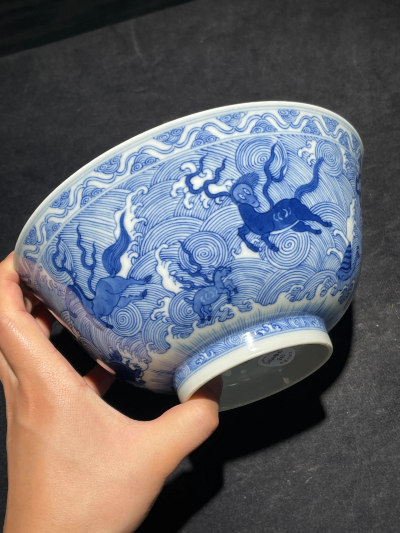 清道光 青花海八怪大碗一对 - 图16