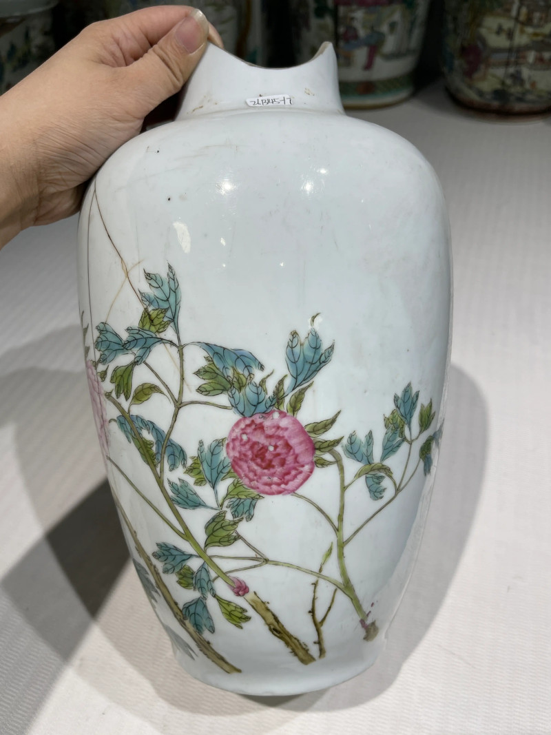清代 粉彩花鸟纹瓶一组二十一件 - 图84