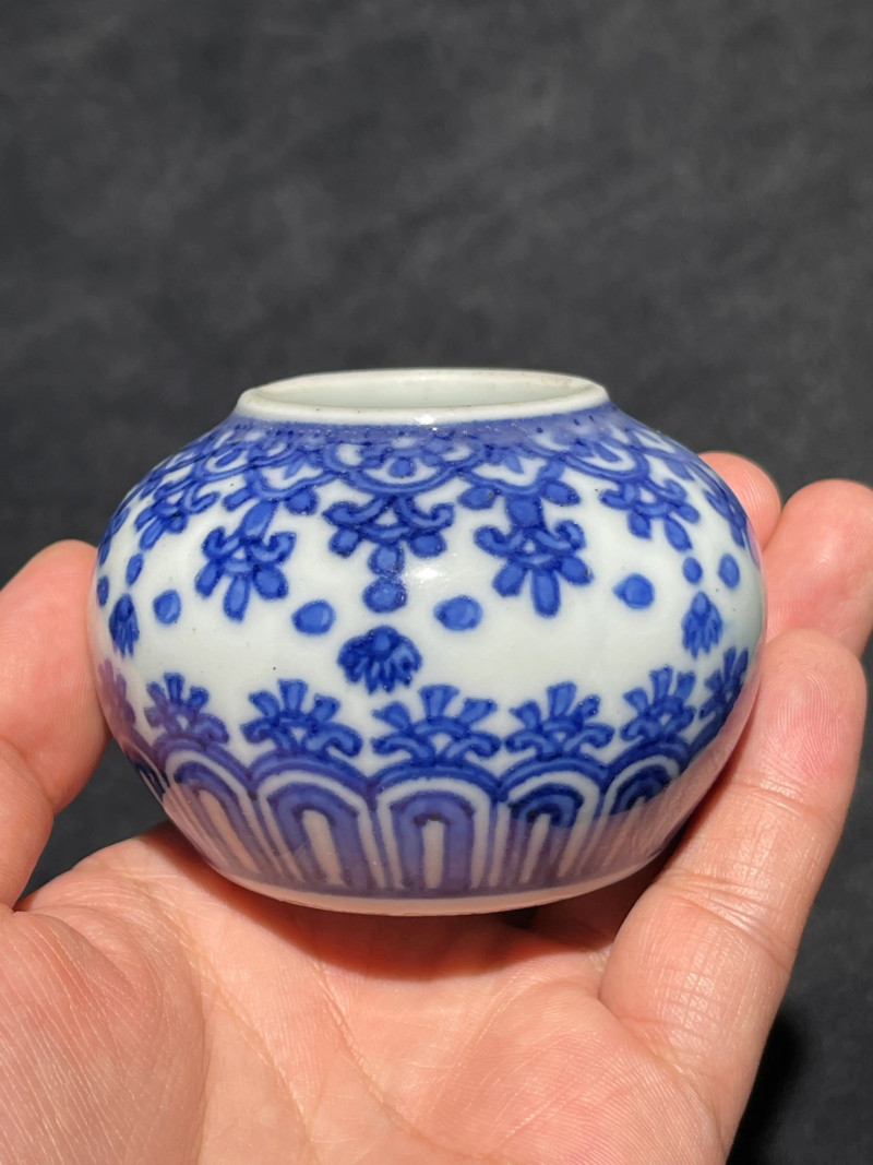 清雍正 青花花卉纹水盂 - 图3