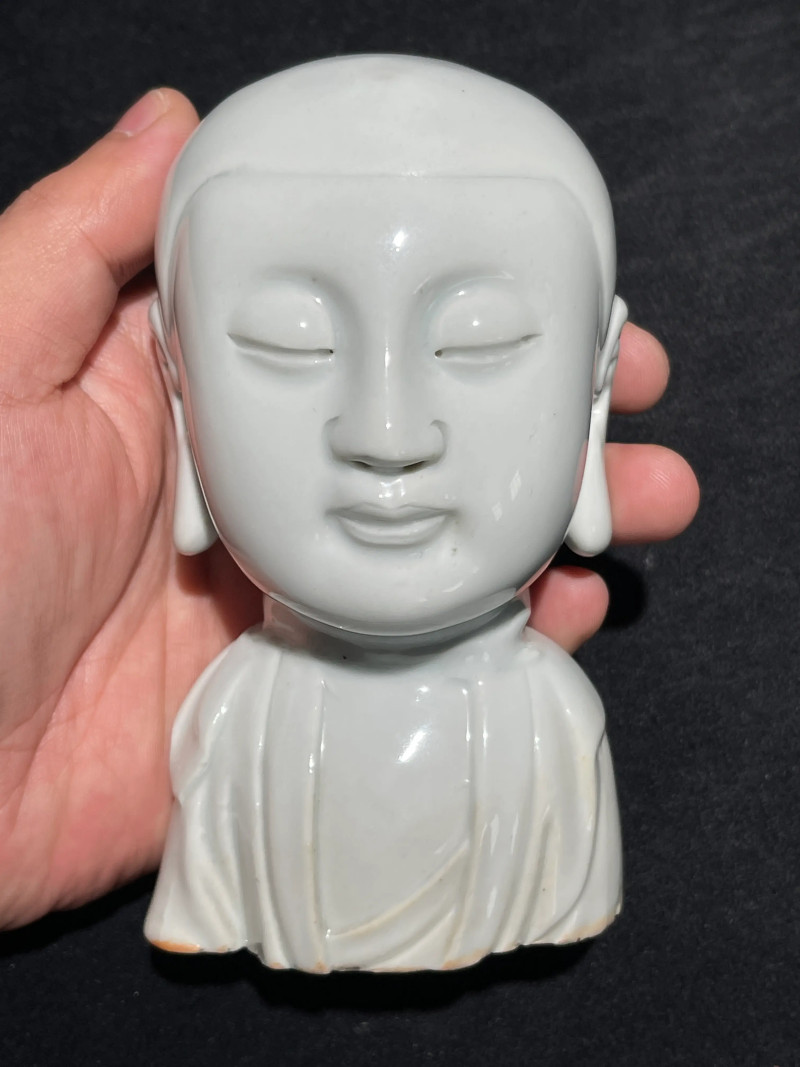 清代 白釉佛头瓷塑 - 图3