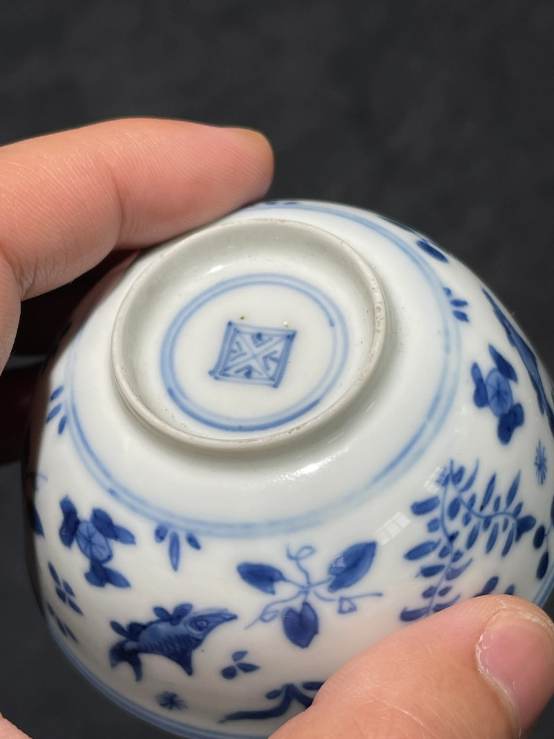 清康熙 青花鱼藻纹小杯一组五件 - 图14