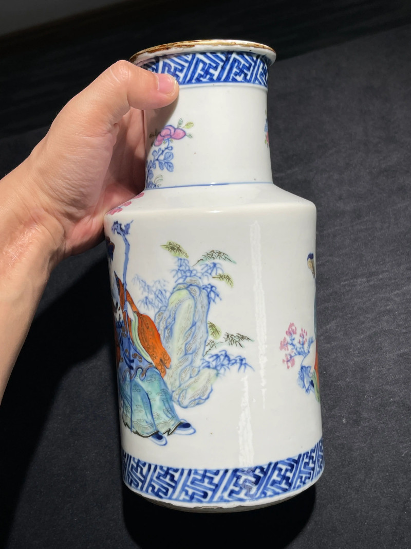清中期 斗彩四爱图瓶一对 - 图18