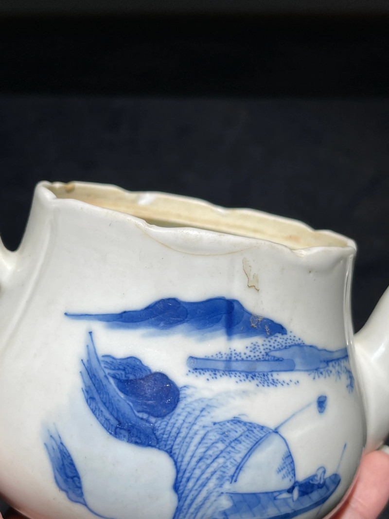 清宣统“江西瓷业公司”青花人物纹茶壶 - 图17