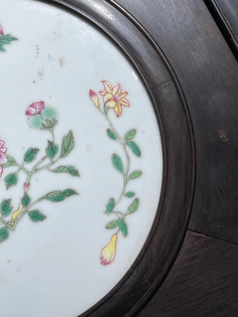 清乾隆 粉彩花卉纹瓷板 - 图5