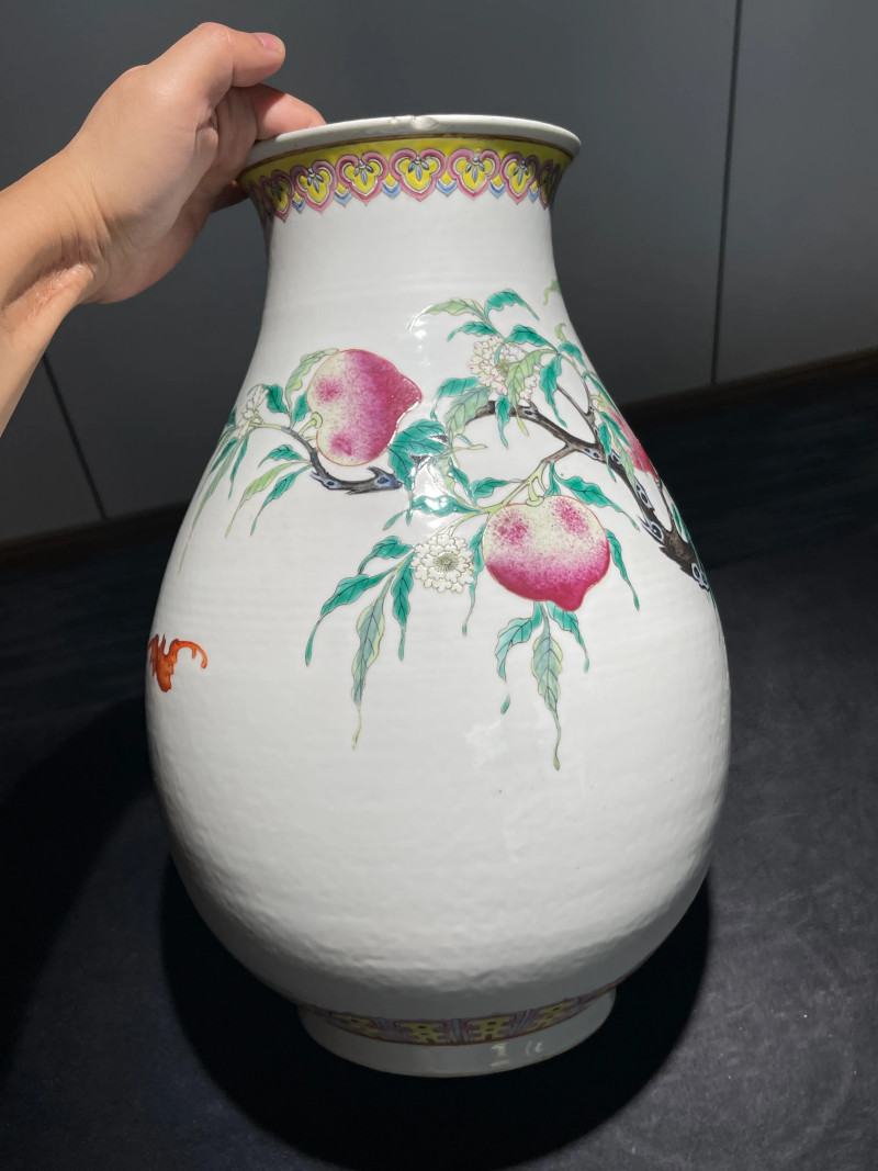 清光绪 粉彩九桃纹尊 - 图5