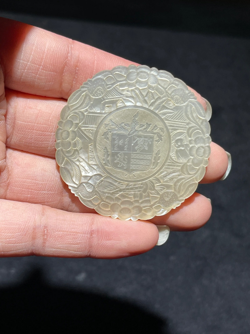 清乾隆 螺钿制徽章纹筹码一组十一件 - 图18