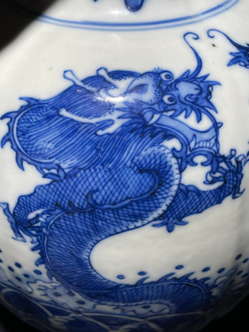 清晚期 青花海水龙纹石榴尊 - 图5