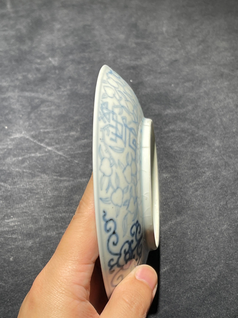 清同治 青花寿桃纹盘一对 - 图6