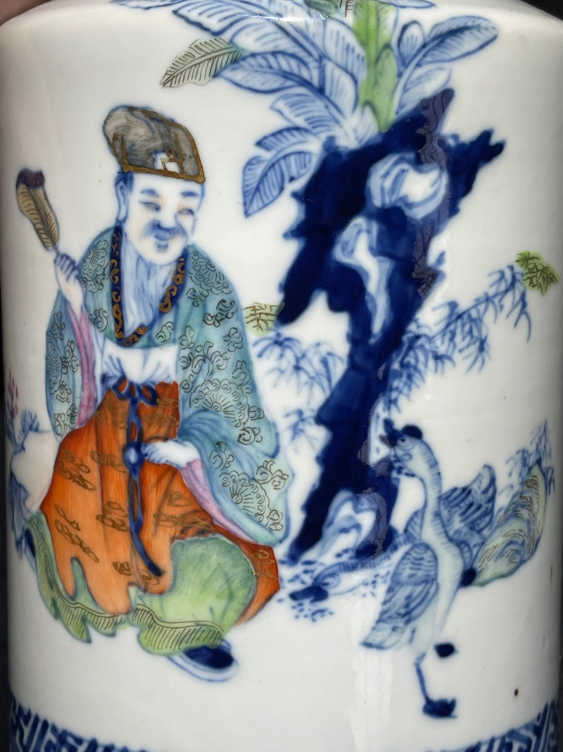 清中期 斗彩四爱图瓶一对 - 图20