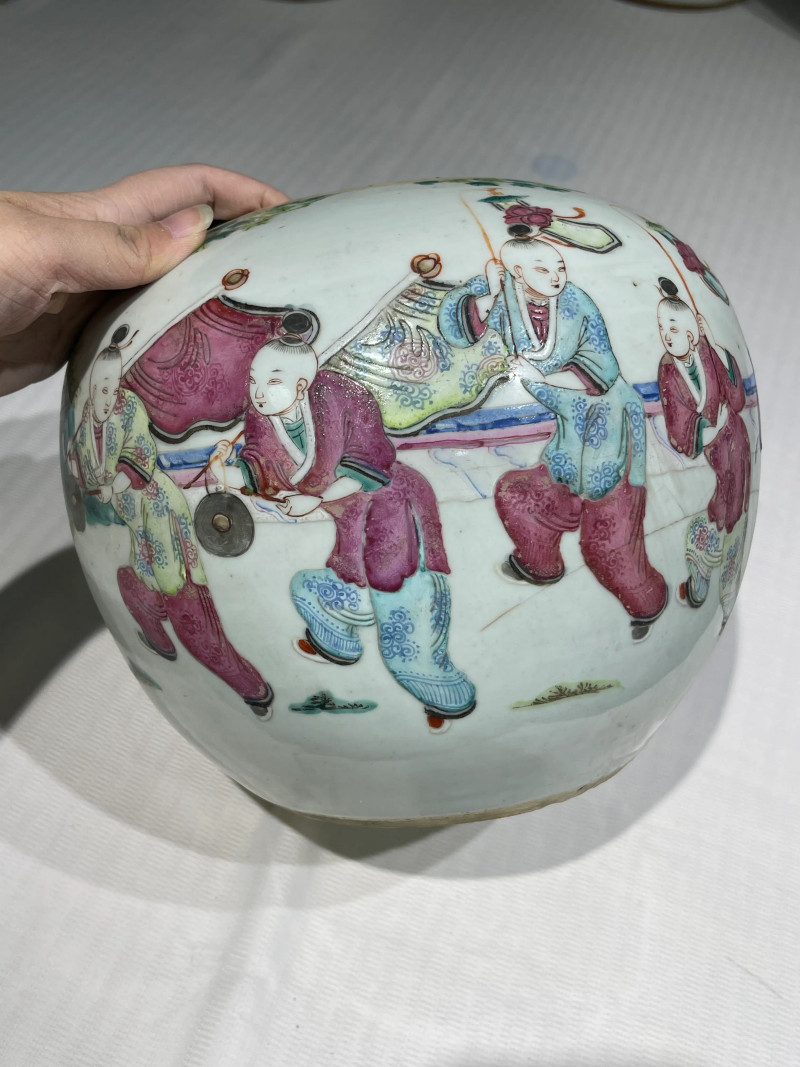清代 粉彩人物纹瓷器一组十四件 - 图7