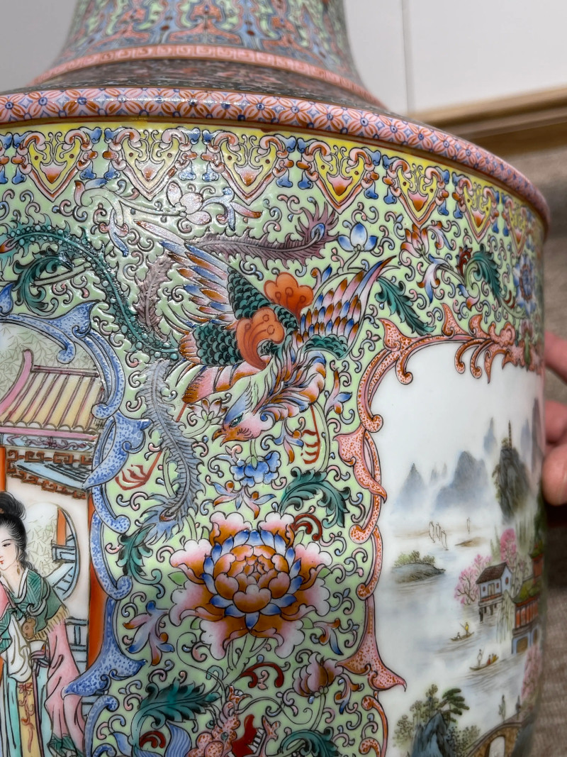 解放初 重工粉彩人物故事纹大瓶 - 图8
