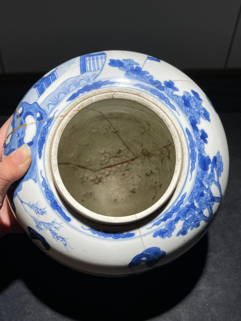清康熙 青花四妃十六子纹罐 - 图11
