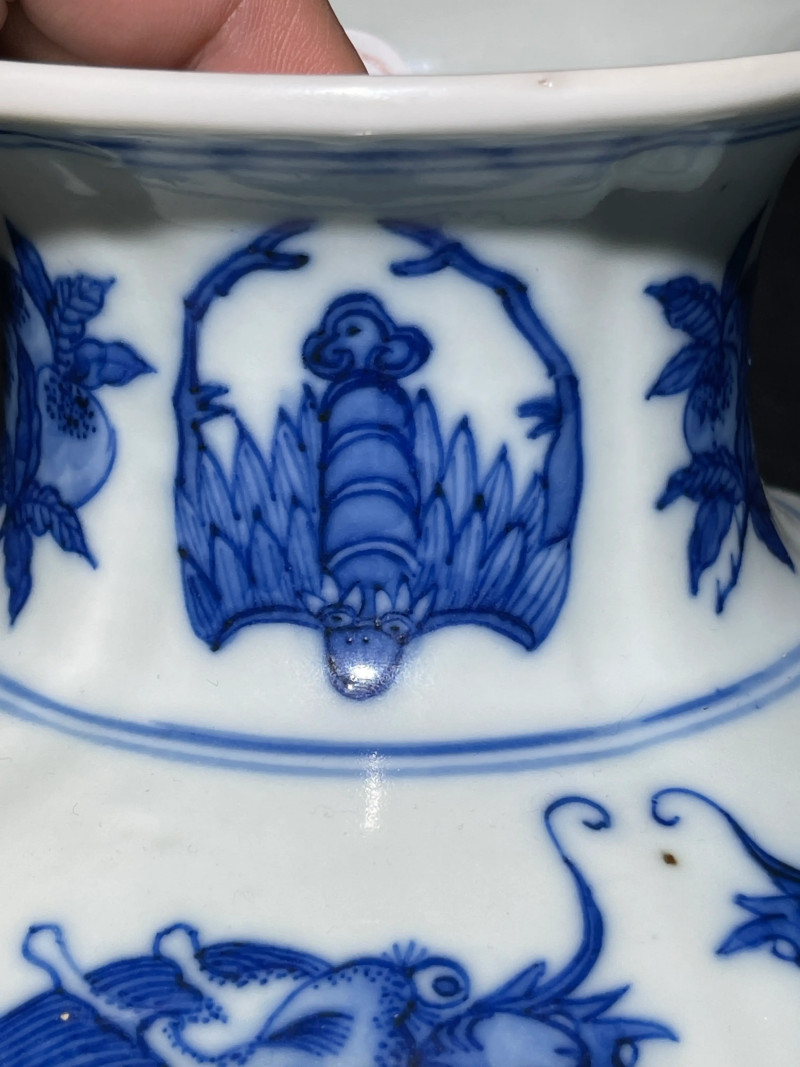 清晚期 青花海水龙纹石榴尊 - 图7