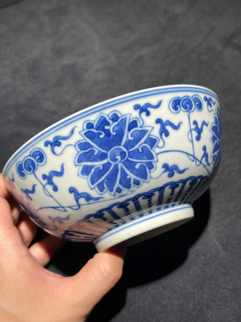 清光绪 青花缠枝莲纹碗 - 图2