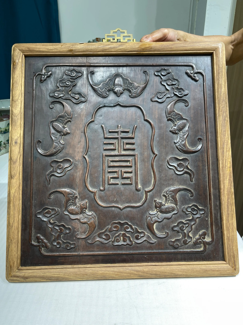 清代 红木双面雕福寿博古纹花板 - 图3