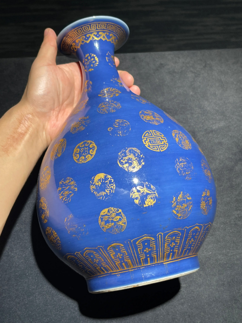 清光绪 祭蓝描金皮球花纹玉壶春瓶 - 图3