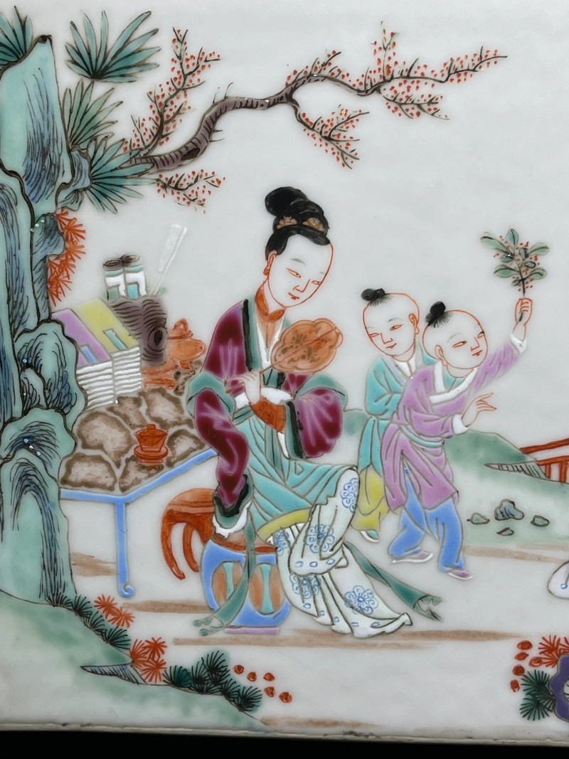 民国 粉彩四妃十六子纹方花盆一对 - 图25
