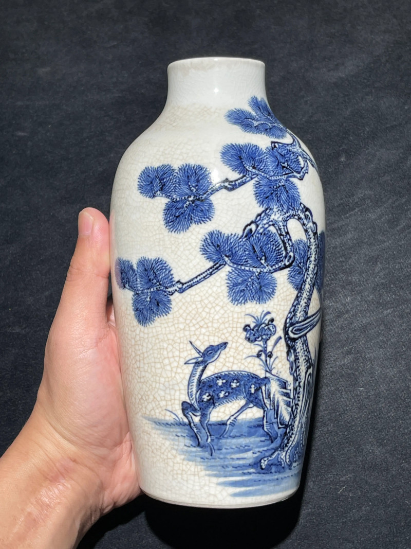 清乾隆 浆胎青花福禄寿纹莱菔瓶 - 图3