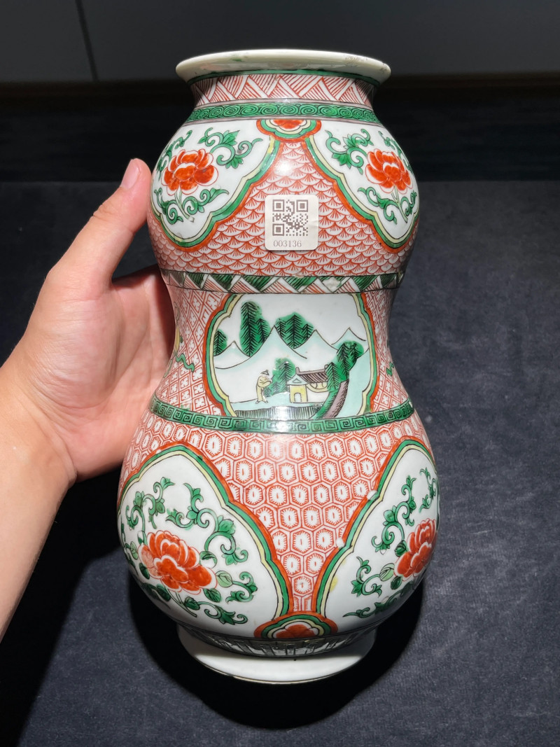 清晚期 五彩花卉纹葫芦瓶 - 图2