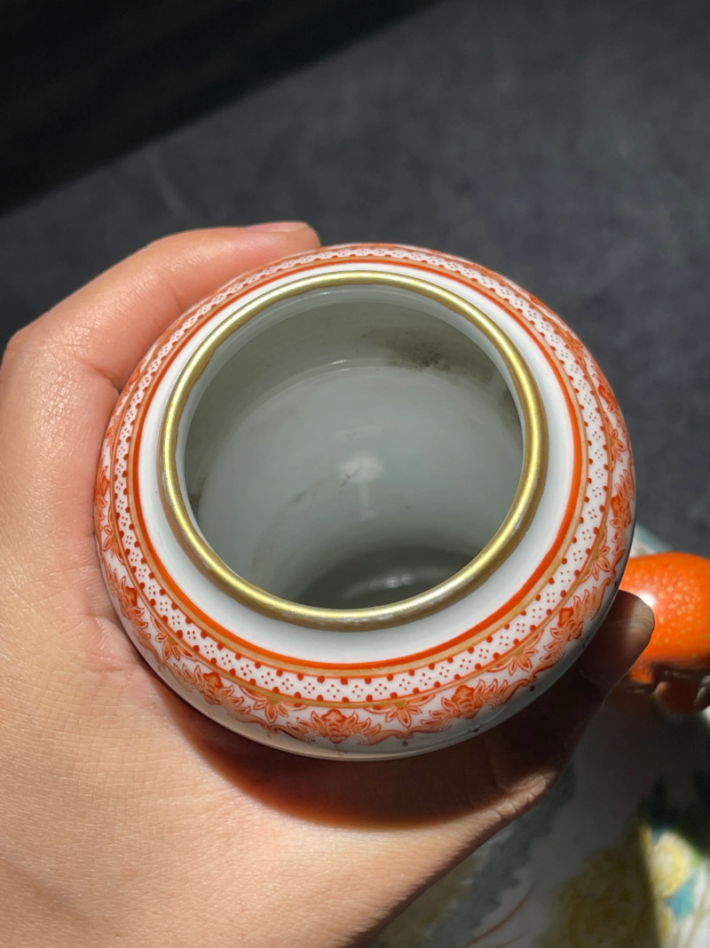 70年代 粉彩凤凰牡丹纹双耳蒜头瓶 - 图12