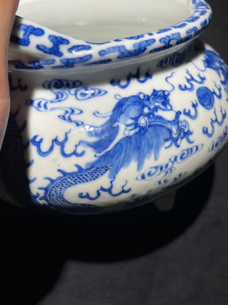 民国 青花二龙戏珠纹香炉 - 图6