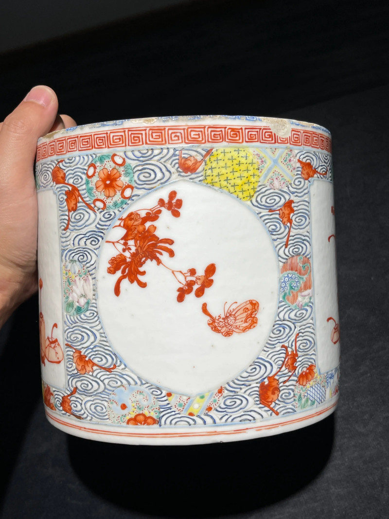 清晚期 粉彩博古纹笔海 - 图5