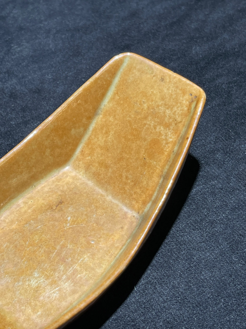 清早期 紫金釉元宝形茶船 - 图6