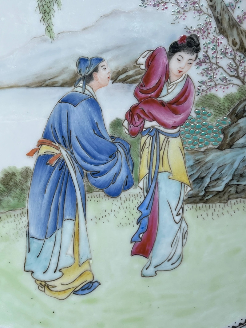 民国 王逸萍画粉彩人物纹盘 - 图3