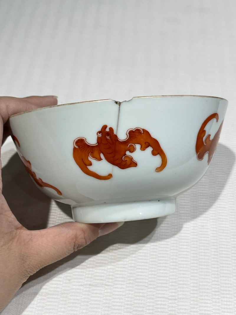 明、清 青花、矾红瓷器一组三件 - 图13