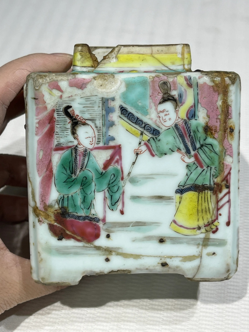清代 粉彩茶壶一组十五件 - 图67