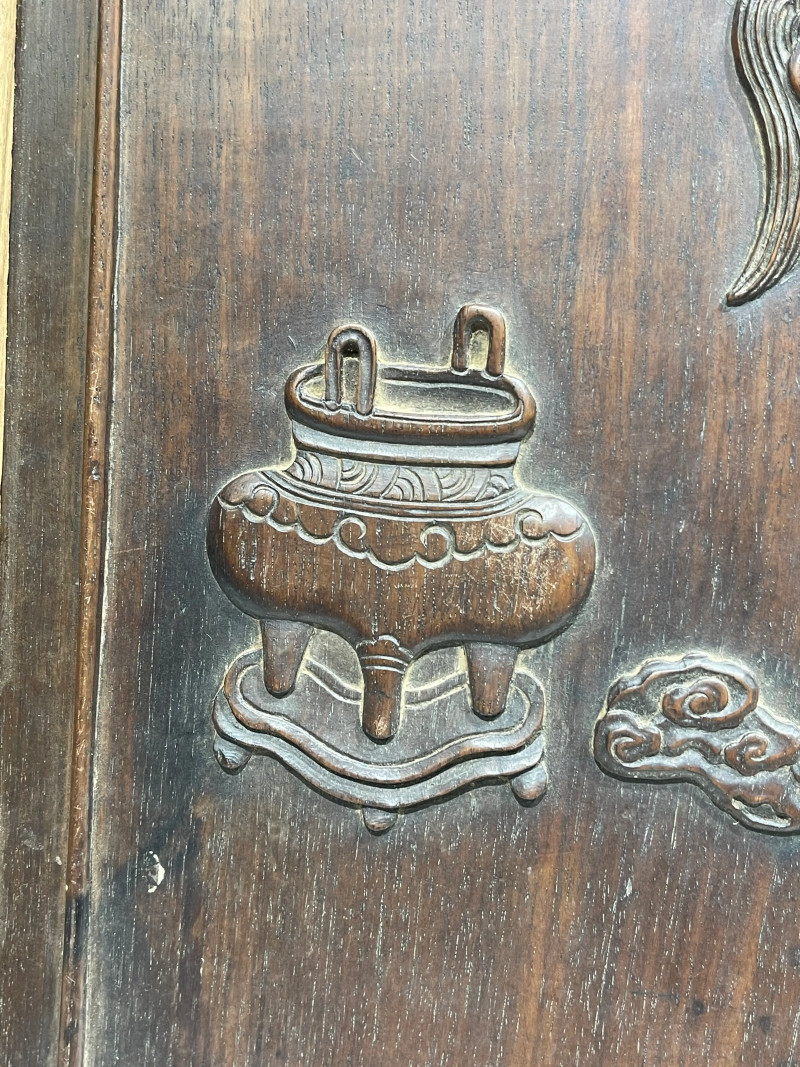 清代 红木双面雕福寿博古纹花板 - 图7