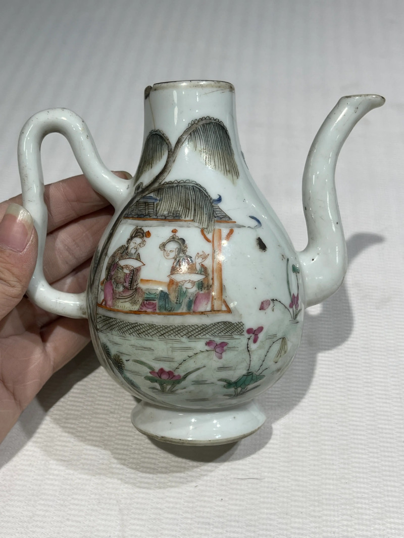 清代 粉彩茶壶一组十二件 - 图59
