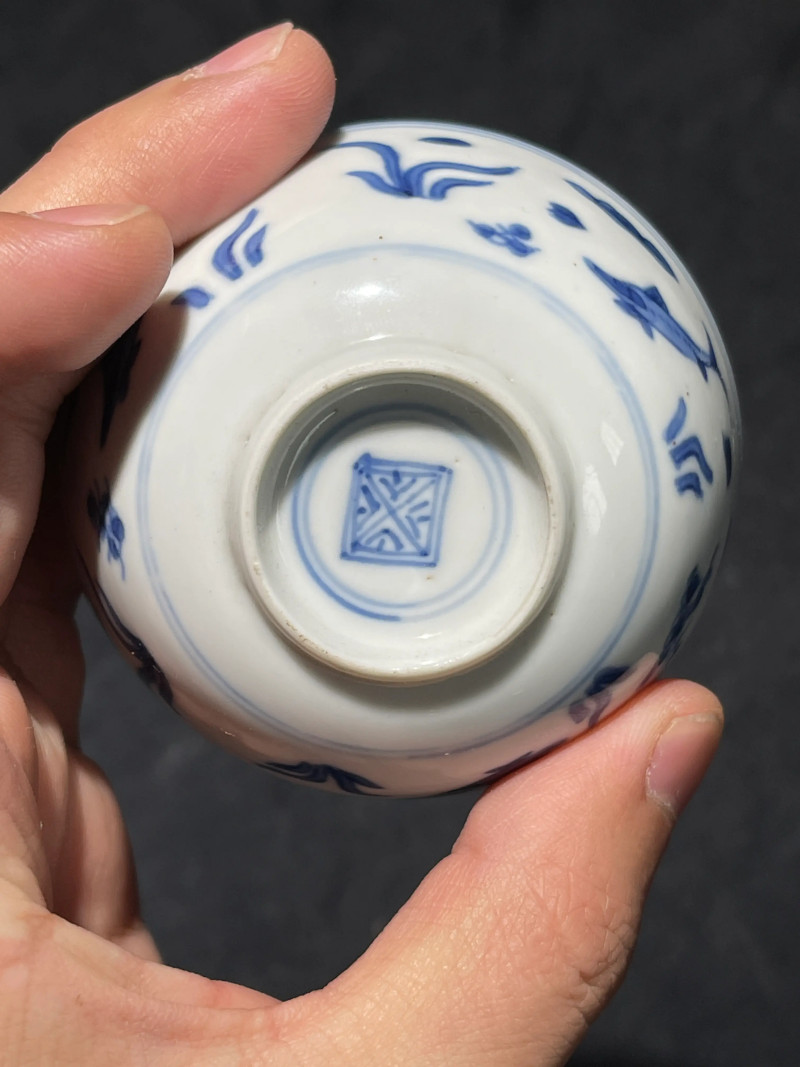 清康熙 青花鱼藻纹小杯一组五件 - 图24