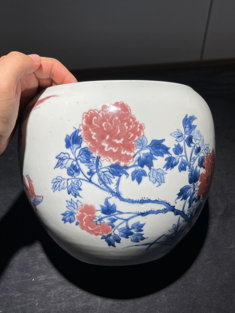 清康熙 青花釉里红凤凰牡丹纹卷缸 - 图3