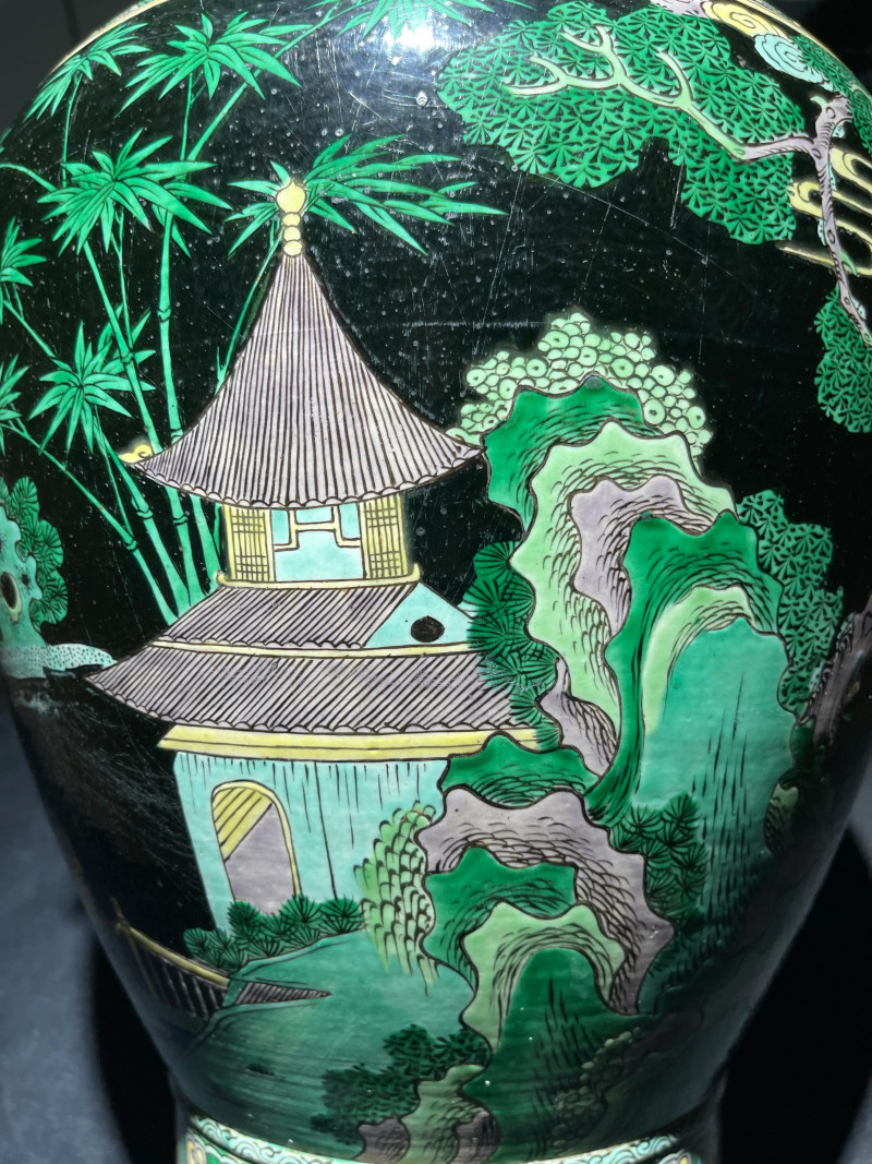 清晚期 墨地素三彩竹林七贤纹铺首尊 - 图7