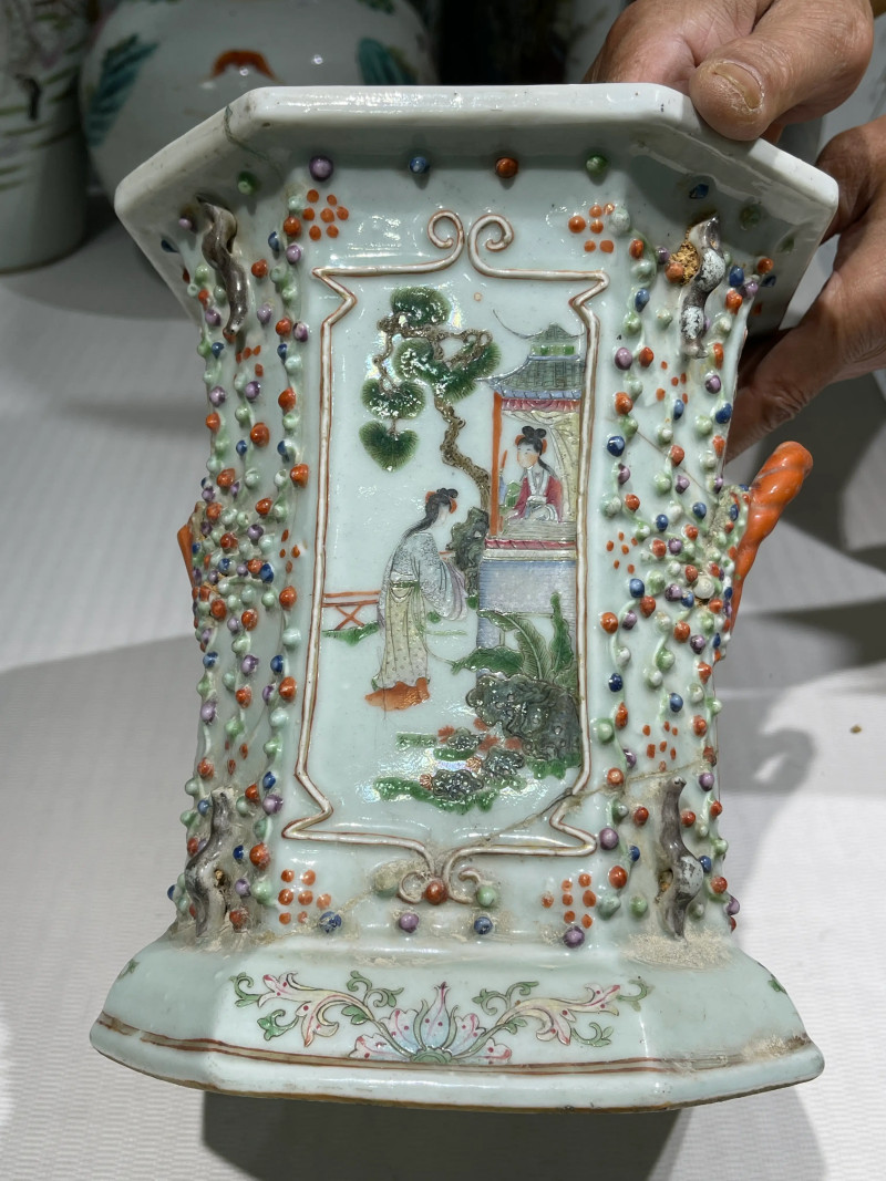 清代 粉彩花盆七件 - 图32