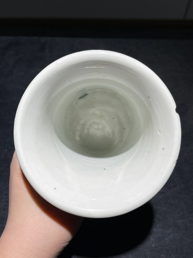 清康熙 青花博古纹笔筒 - 图8